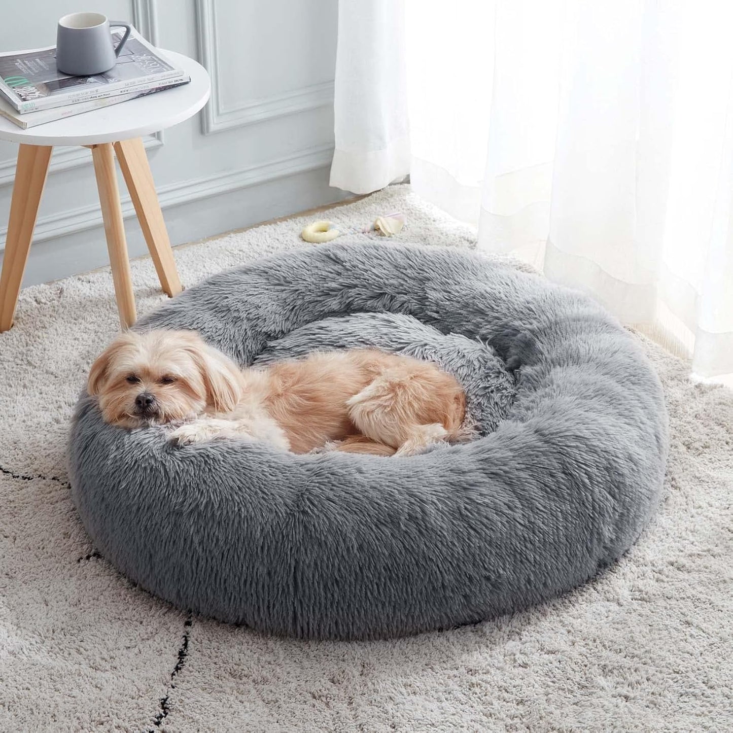 Ultimate Calming Donut Dog & Cat Bed - Cozy Faux Fur Cushion for Small to Medium Pets